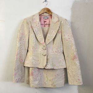 Kay Unger Women’s Embroidery Pattern Skirt Set